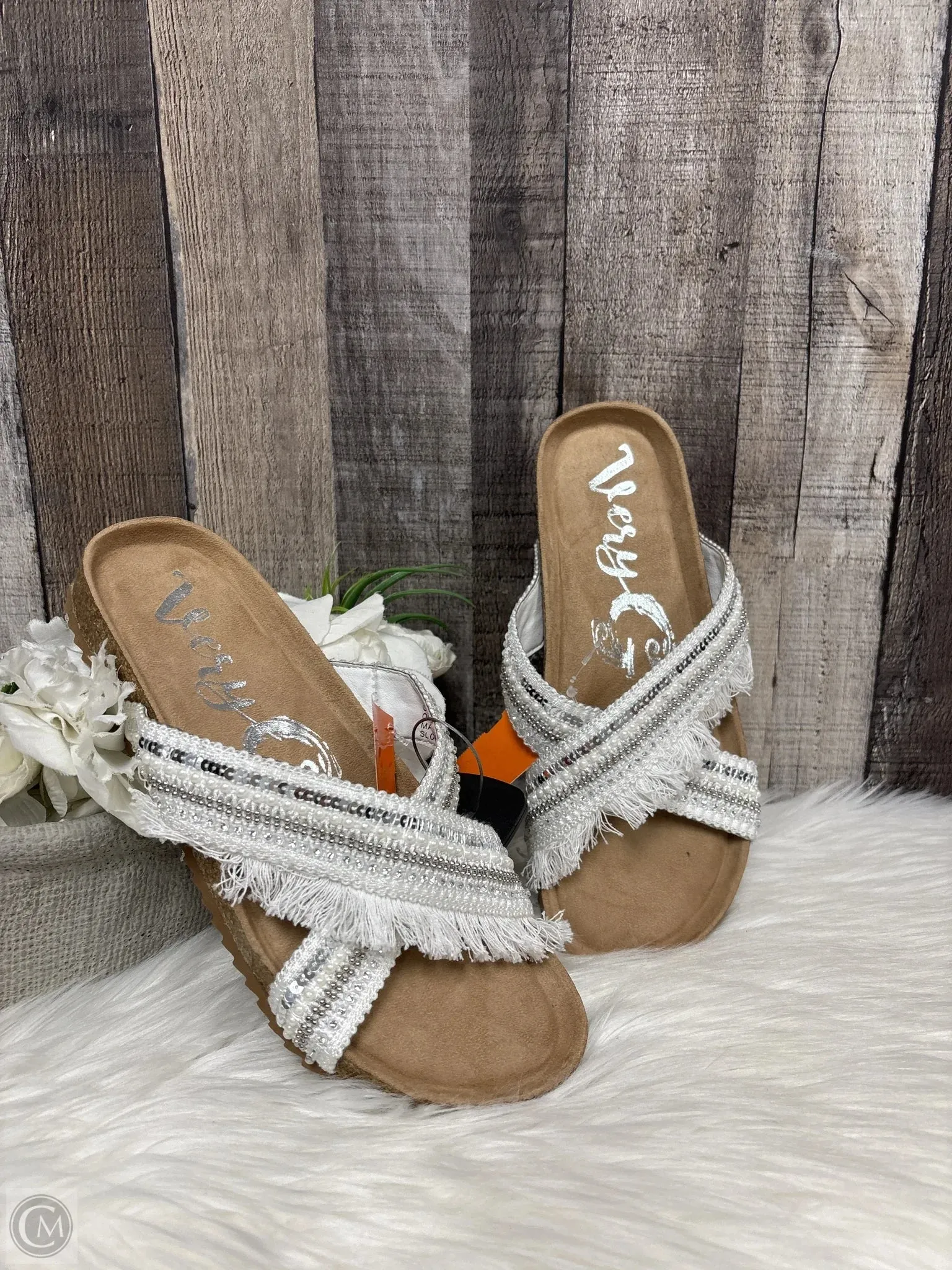 Sandals Flats By Very J  Size: 8.5