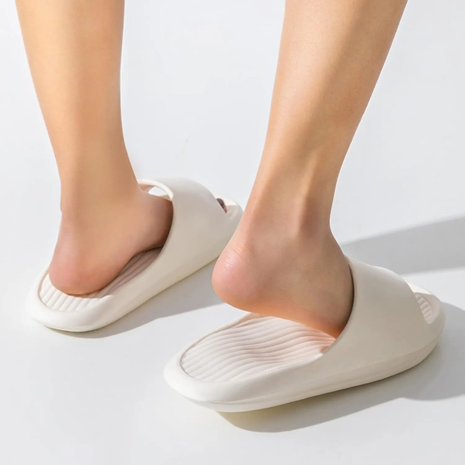 Slides for Women Indoor Home Beach Non Slip Sandal Breathable Casual Slides Sandals Women's Cloud Slides