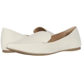 Steve Madden Women's Feather Slip On Loafer Flat, Raffia