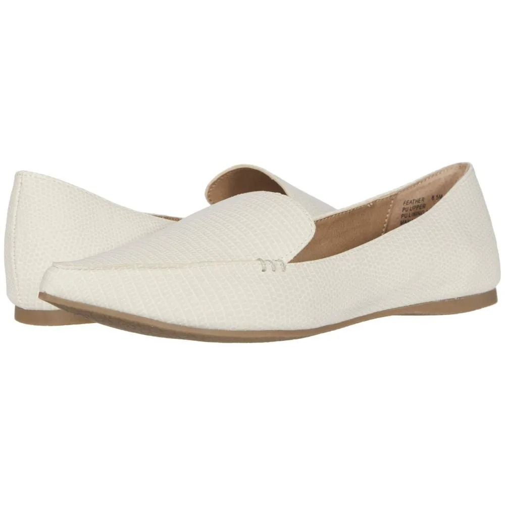 Steve Madden Women's Feather Slip On Loafer Flat, Raffia