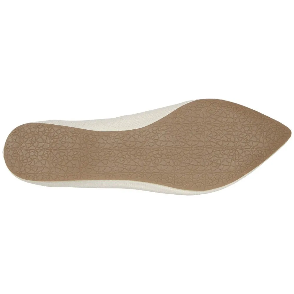 Steve Madden Women's Feather Slip On Loafer Flat, Raffia