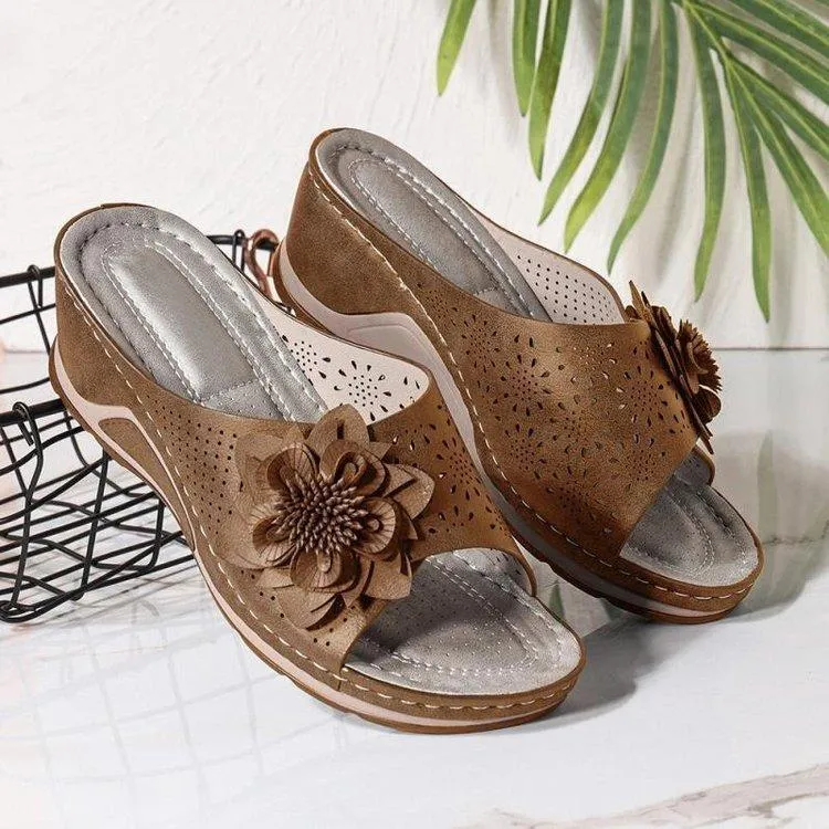 Women peep toe flower hollow summer outdoor slide wedge sandals