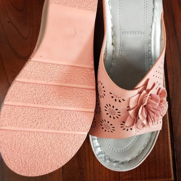 Women peep toe flower hollow summer outdoor slide wedge sandals