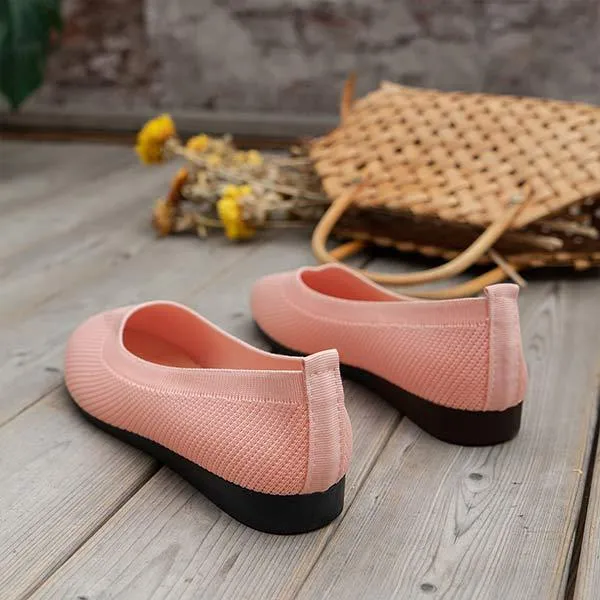 Women's Round-Toe Knit Flats with Low Heel 78866543C