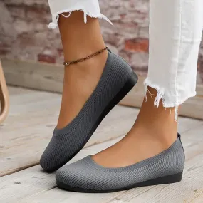 Women's Round-Toe Knit Flats with Low Heel 78866543C